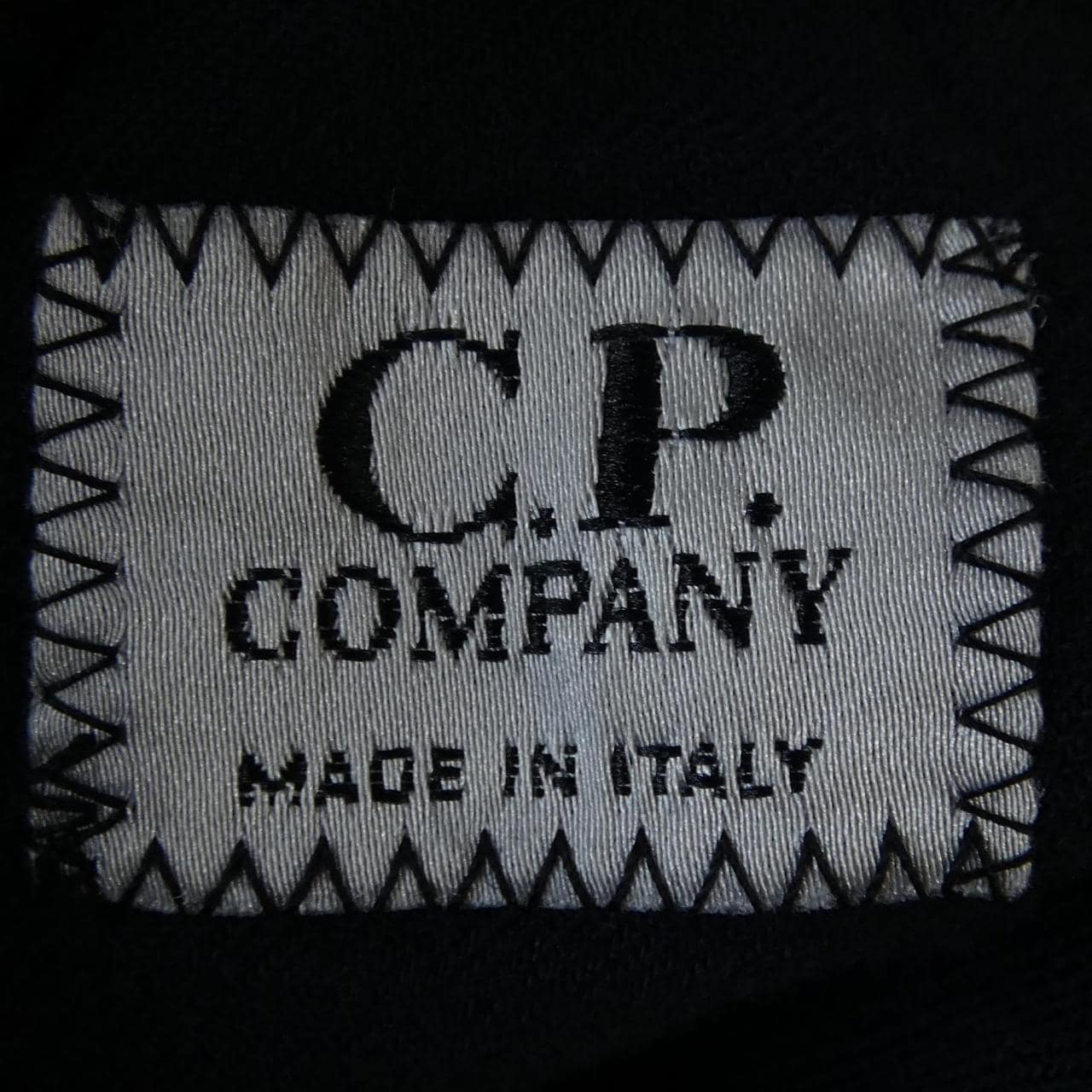 シーピーカンパニー C.P COMPANY 43186H44/2266 ブルゾン