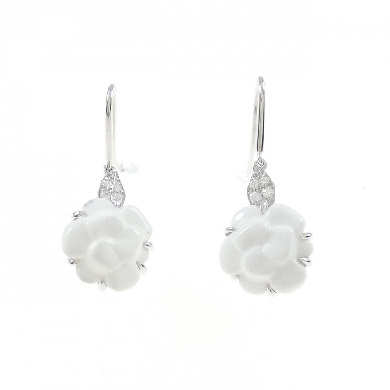 CHANEL camellia earrings