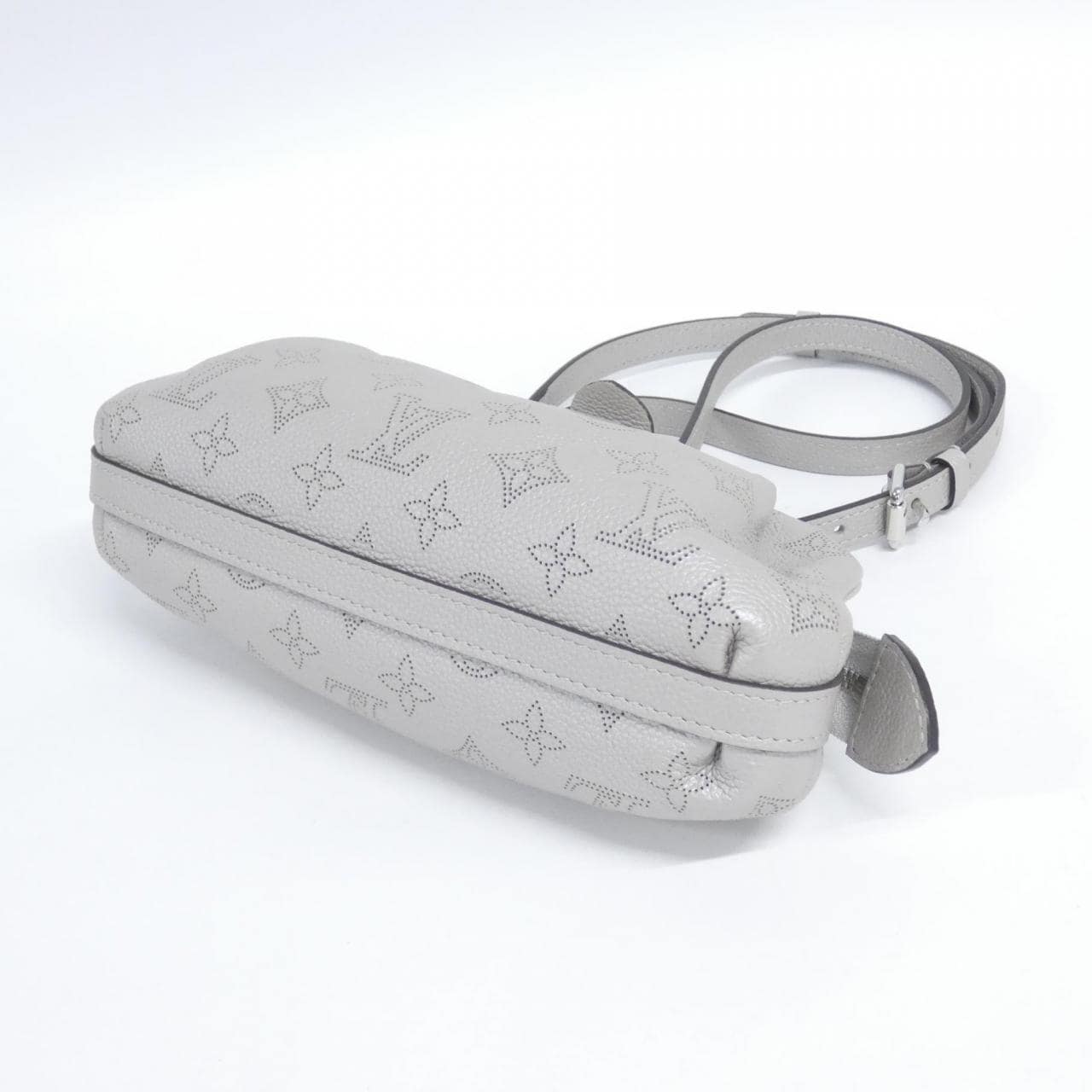 ルイヴィトン マヒナ スカラ ミニ M80904 ショルダーバッグ