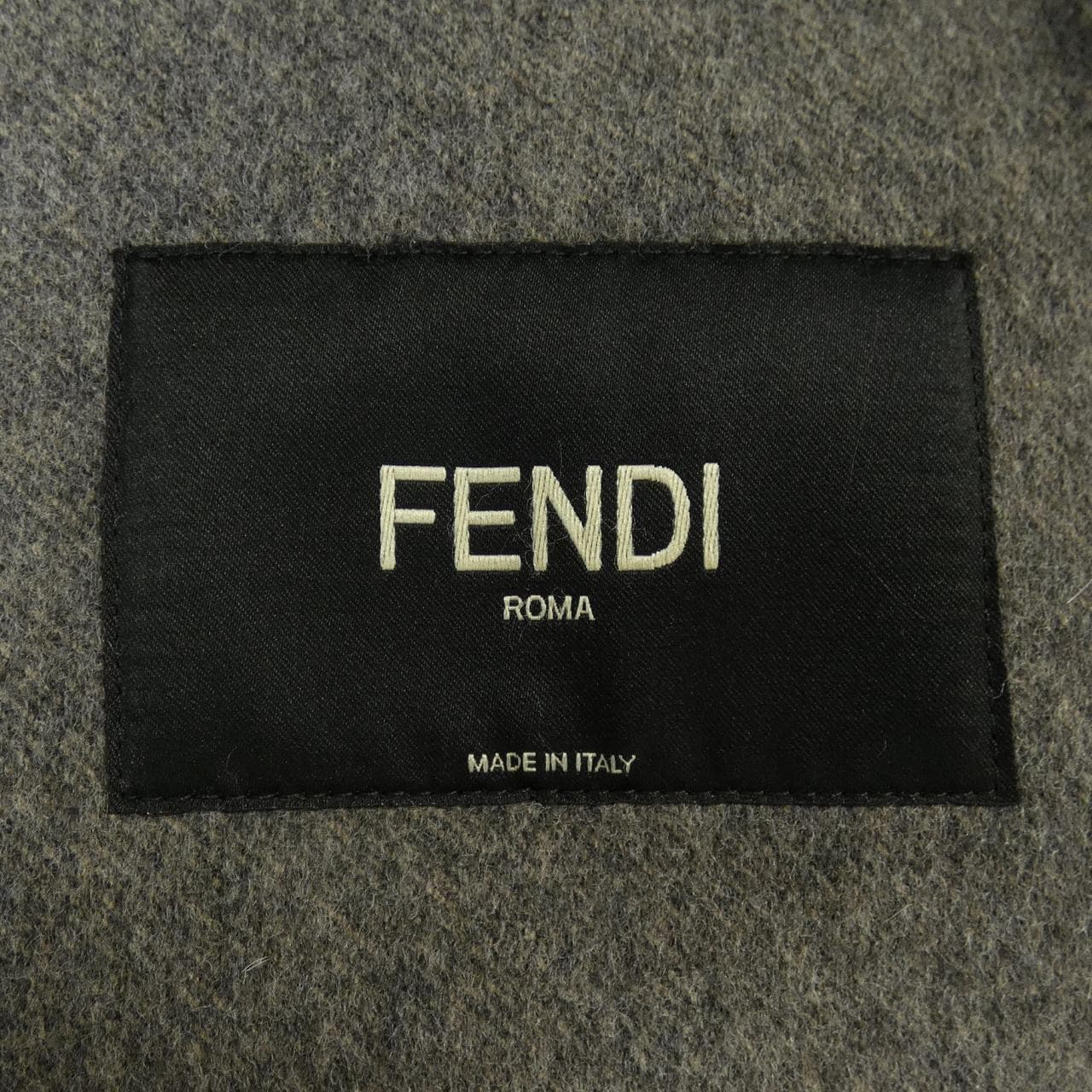 フェンディ FENDI FF0770 APNB コート