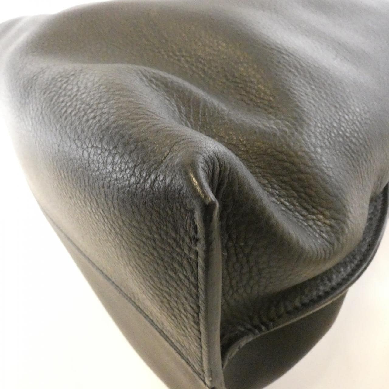 ロエベ フラメンコ ノット 334 30 K61 ショルダーバッグ