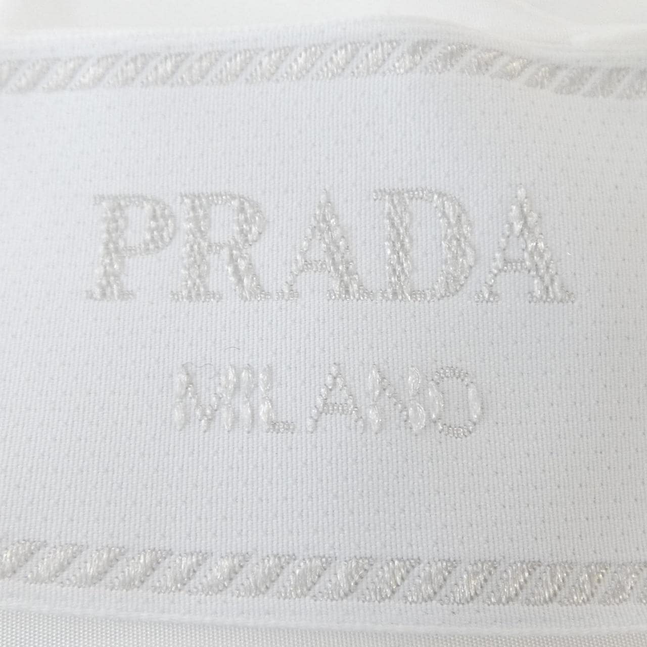 プラダ PRADA トライアングルロゴ SGC835 SOOO 1WQ9 ブルゾン