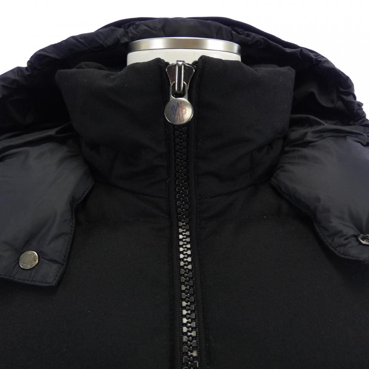 モンクレール MONCLER MONTGENEVRE ダウンジャケット