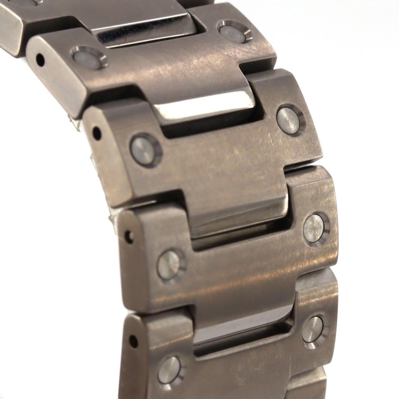 カシオ G-SHOCK･MR-G 電波時計 TI MRG-B2100D-1AJR TI ソーラークォーツ